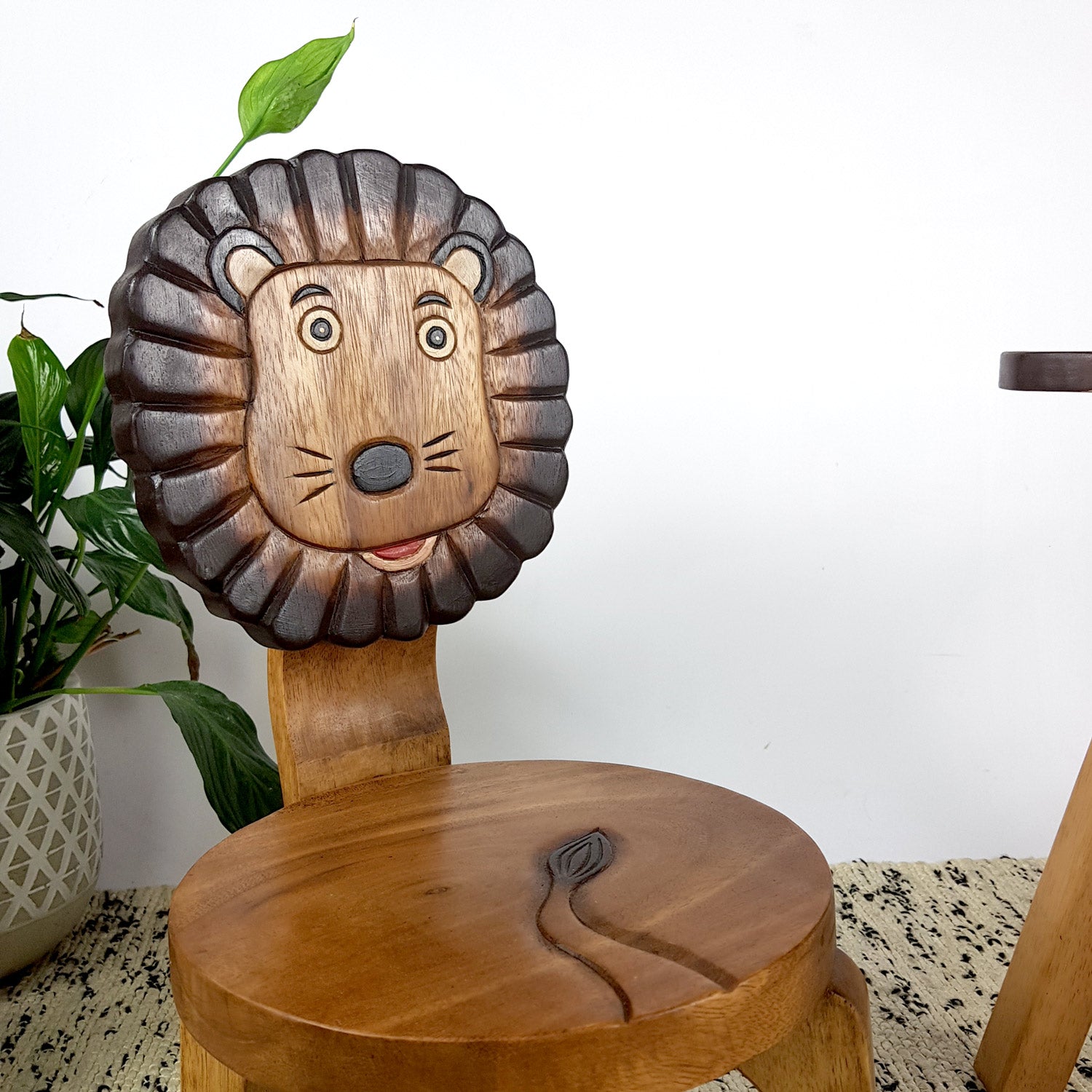Kids Wooden Chair Lion – The Urban Emporium